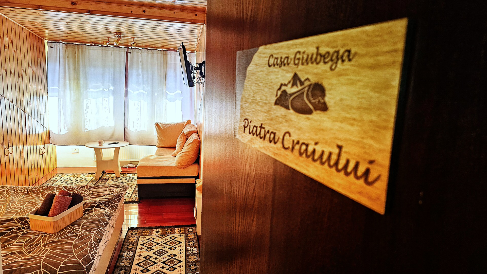 cazare ieftina busteni